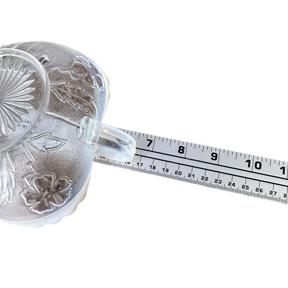 Vintage Northwood Glass Blooms & Blossoms Heart Shaped Gravy Boat White Clear - Picture 10 of 10